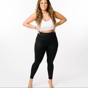 ZYIA Black Vibrations LNT Hi-Rise 7/8 24”